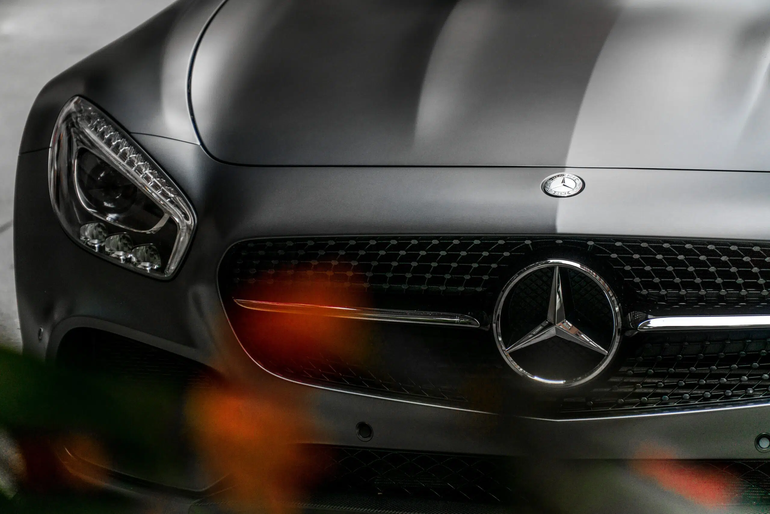 Mercedes-Benz hood