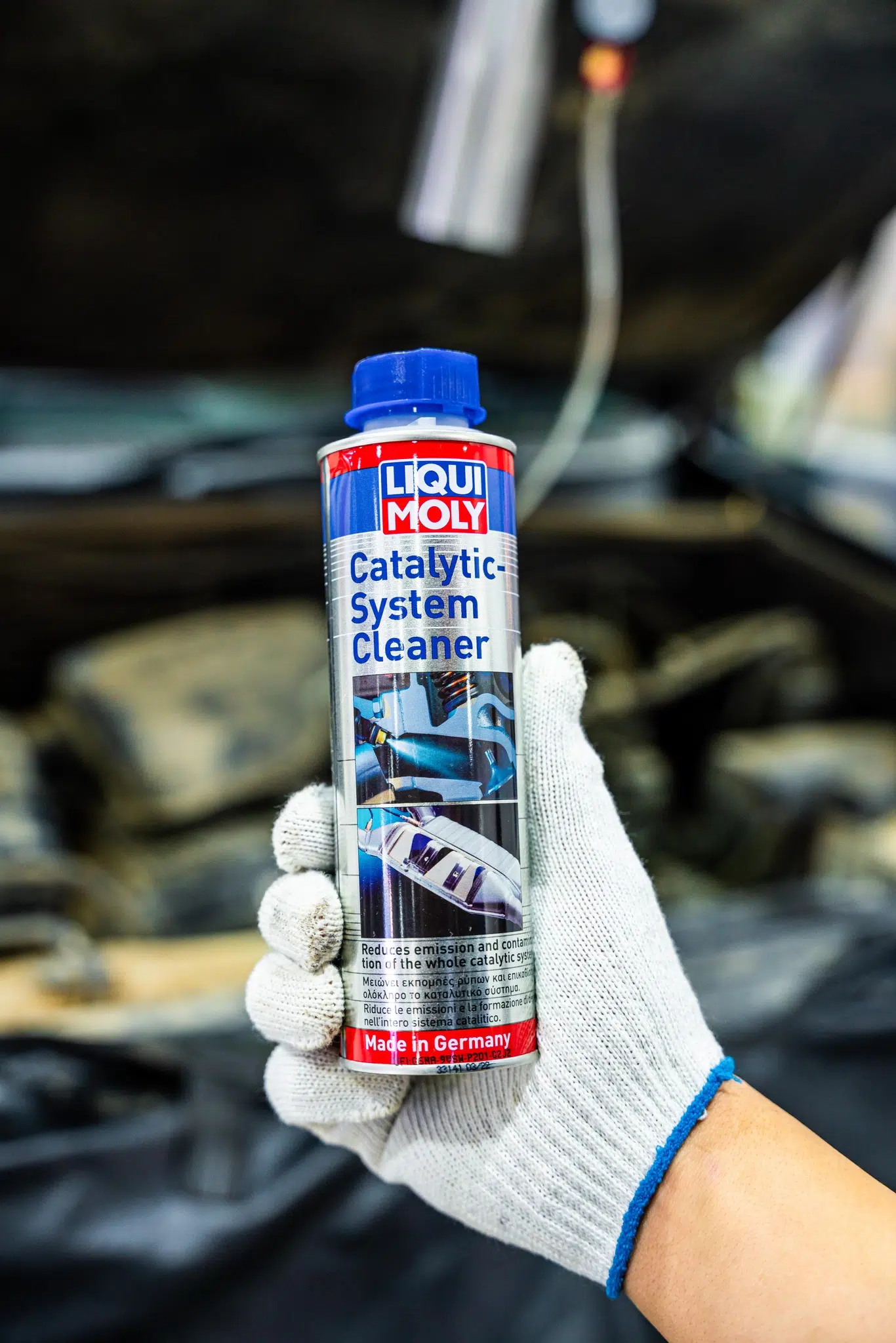 Strong fuel additives that can be added or injected into the fuel intake of the engine can clean the emission system and avoid a mot fail
