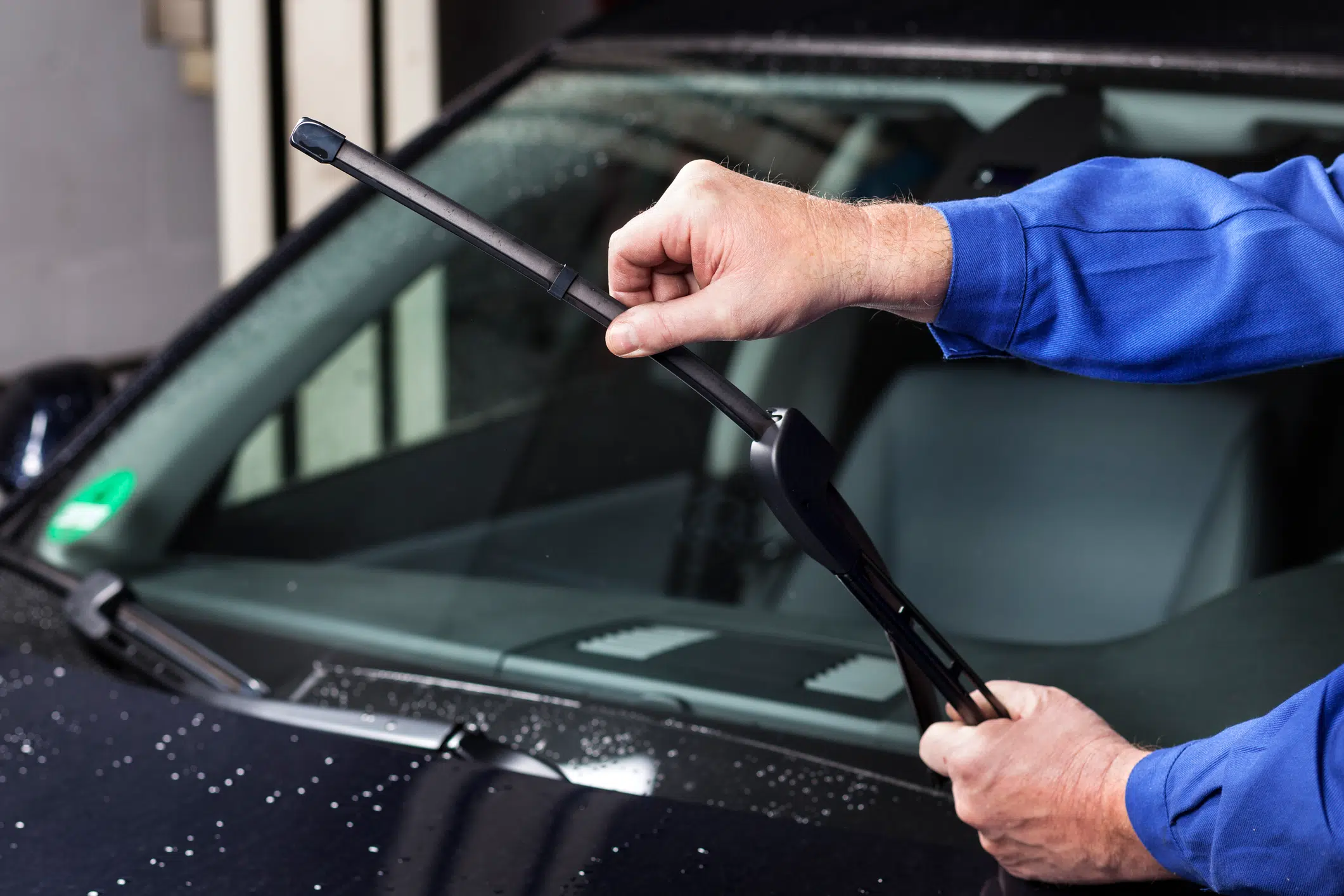 Best windscreen wiper clearance blades